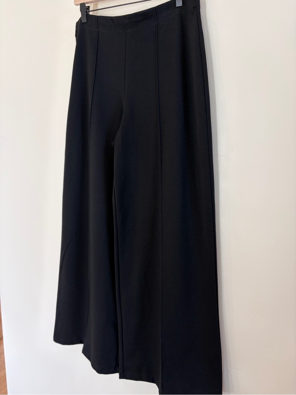 Max Studio Black Wide-Leg Ponte Pants